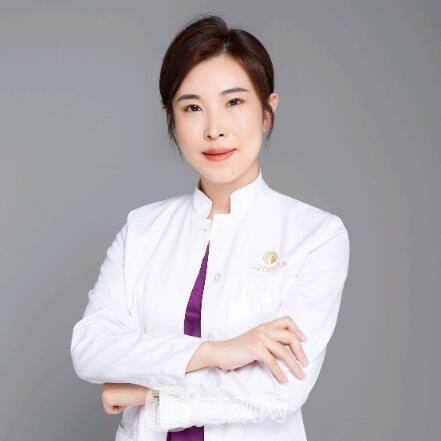 刘芳榕